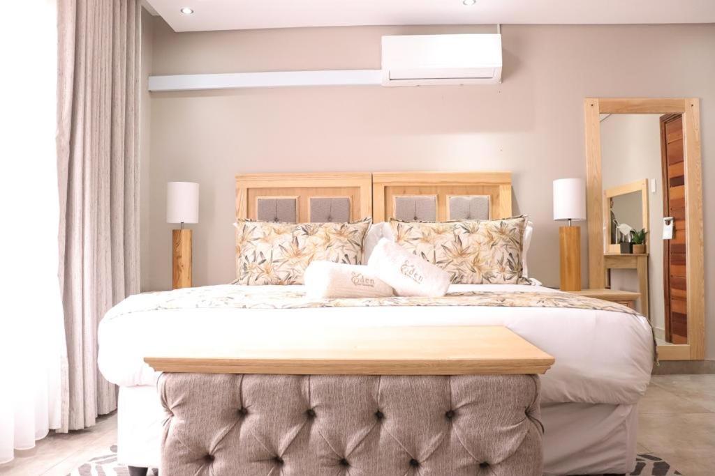 Eden Boutique Hotel Кокстад Екстериор снимка