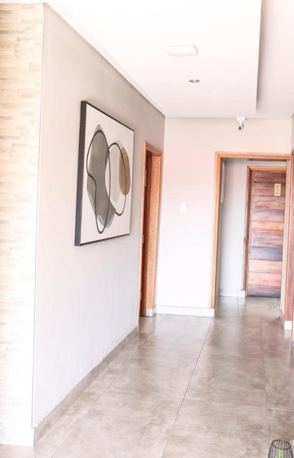 Eden Boutique Hotel Кокстад Екстериор снимка