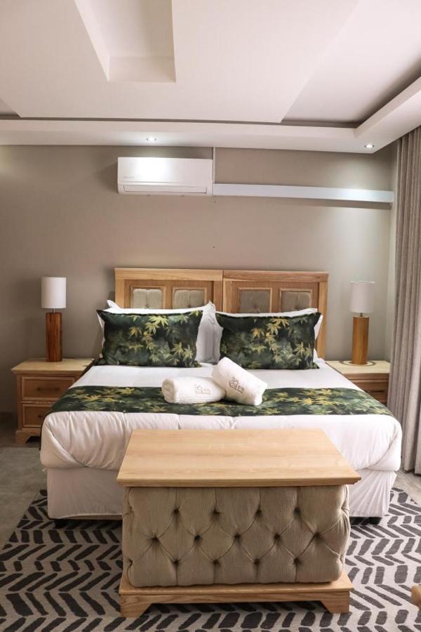 Eden Boutique Hotel Кокстад Екстериор снимка