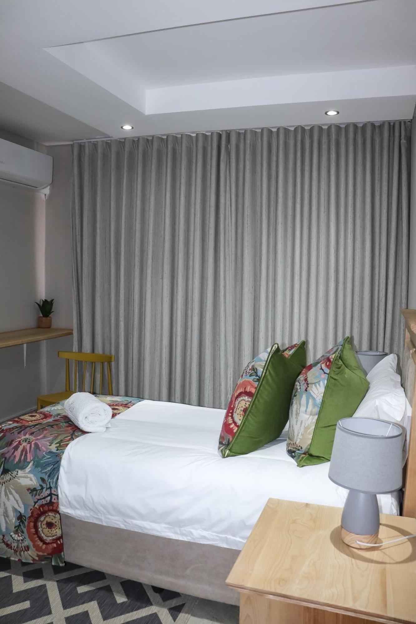 Eden Boutique Hotel Кокстад Екстериор снимка