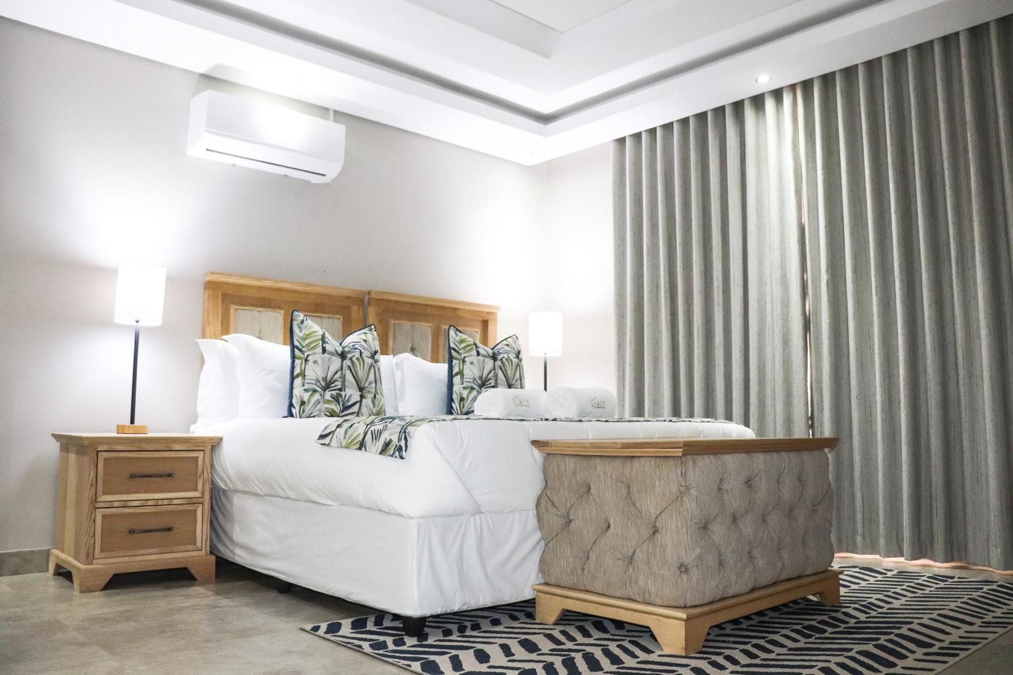 Eden Boutique Hotel Кокстад Екстериор снимка