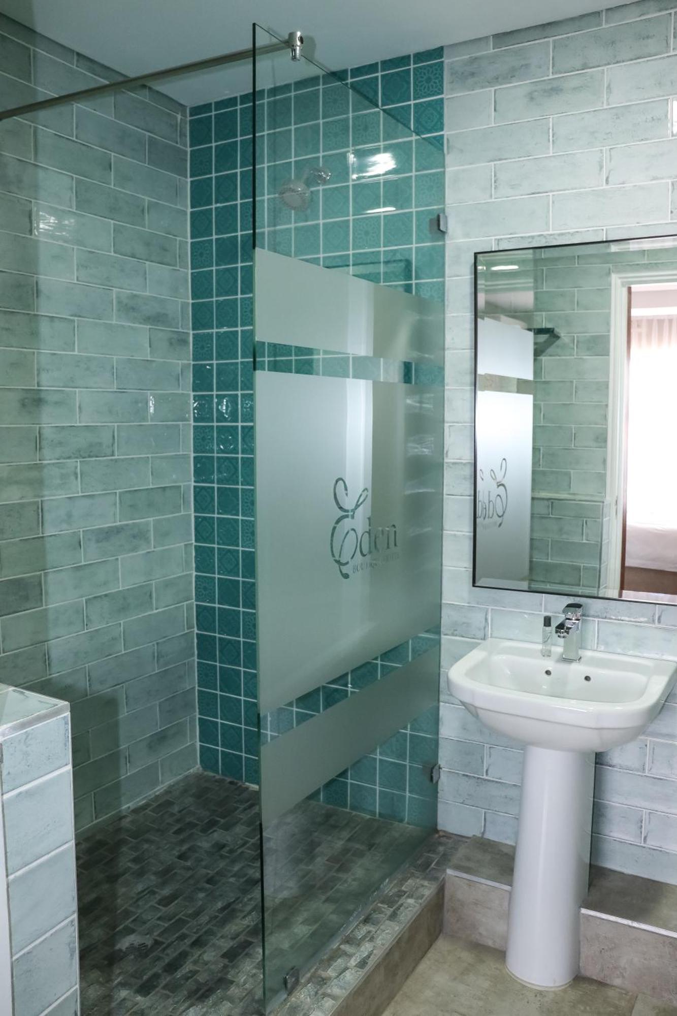 Eden Boutique Hotel Кокстад Екстериор снимка