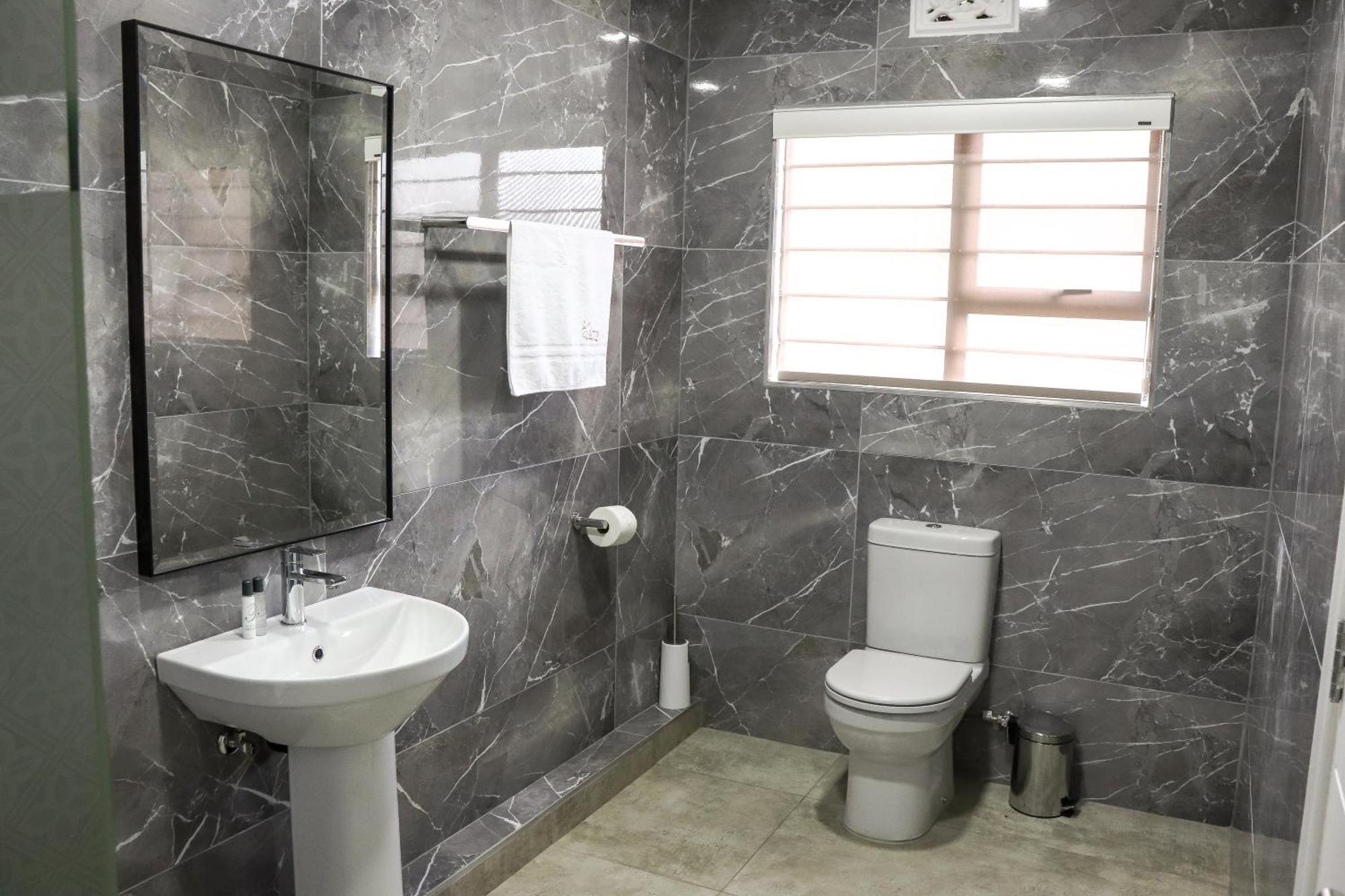 Eden Boutique Hotel Кокстад Екстериор снимка